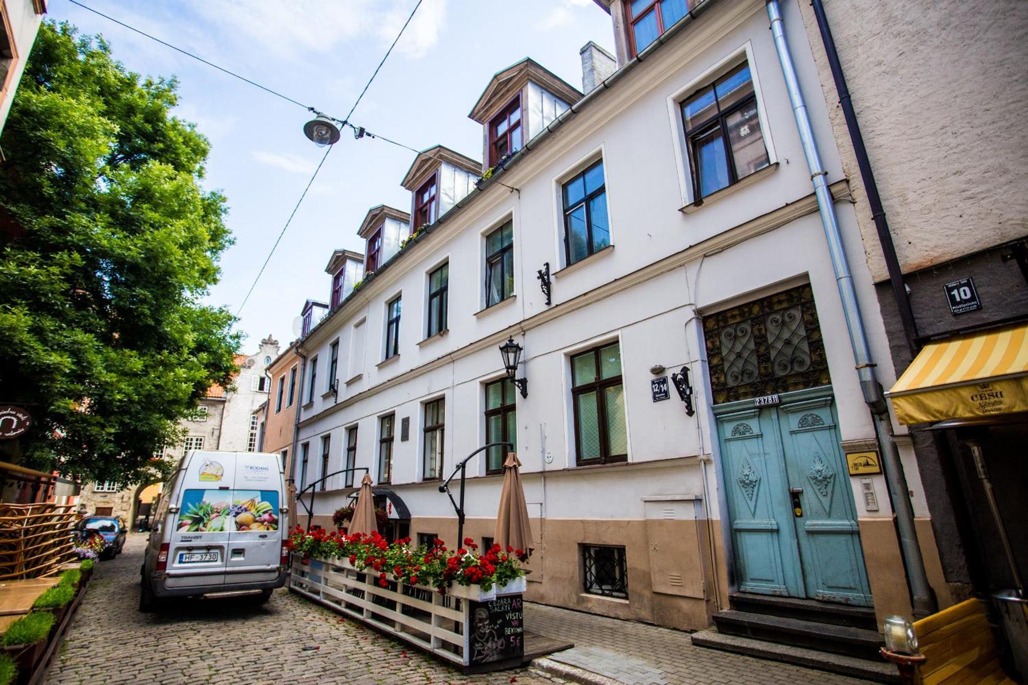 Old Town Charm Apartment Riga Exterior photo